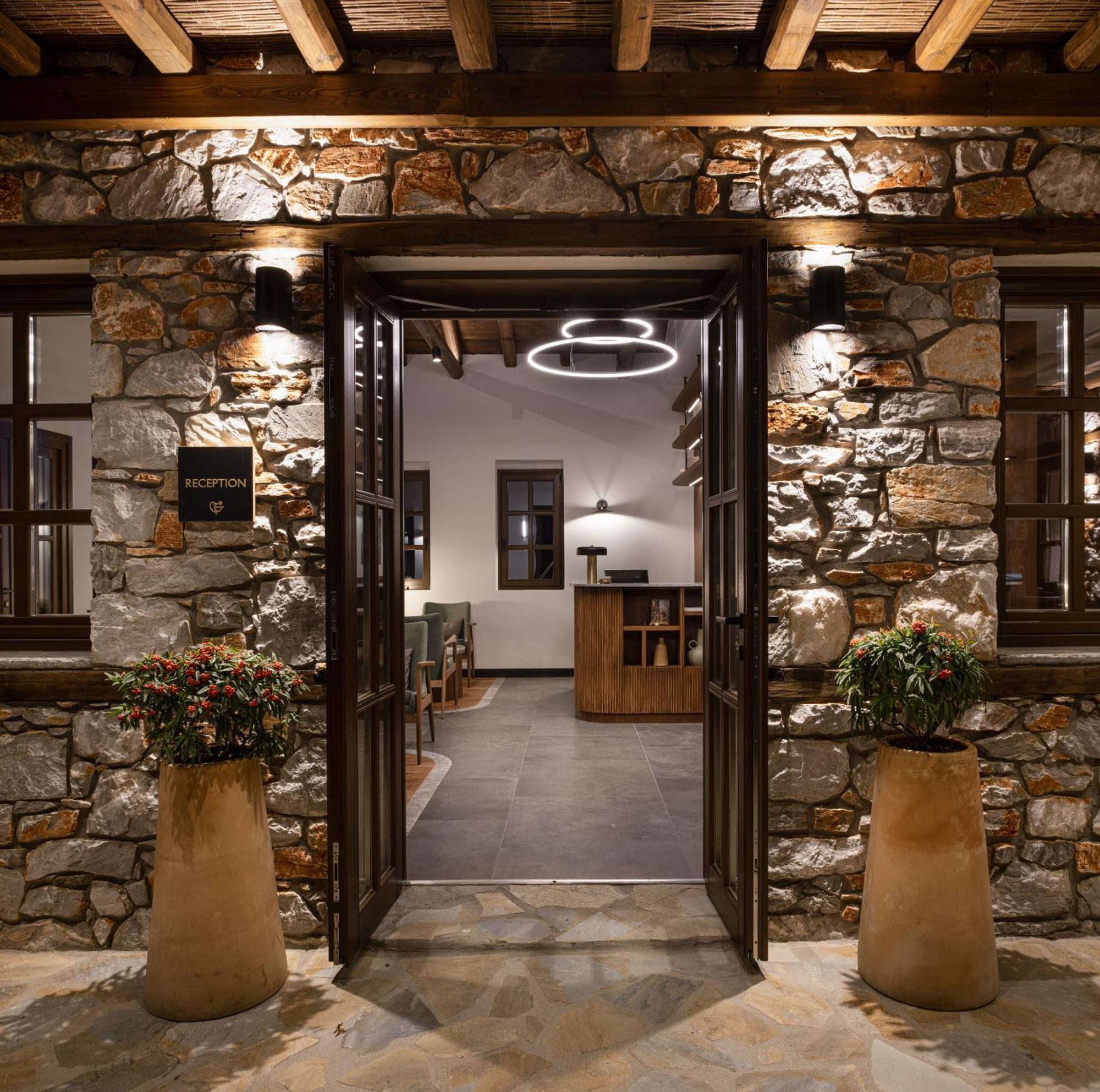 Unedo All Seasons Boutique Hotel 팔라이오스 판텔레이몬 외부 사진